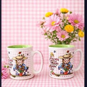 Mary Engelbert vintage 'Friends Are The Flowers' Mugs Set